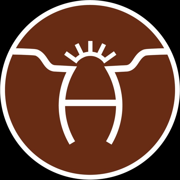 Meet your Posher, Kacey - Picture 1 of 1